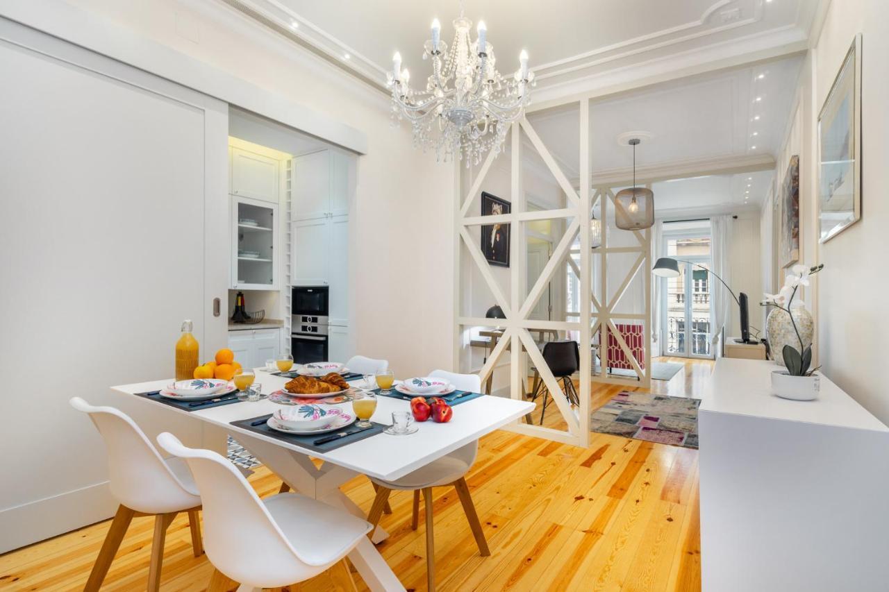 Whome Luxury Stay In Prime Location W/ Ac, Lift & Private Patio Lisboa Ngoại thất bức ảnh