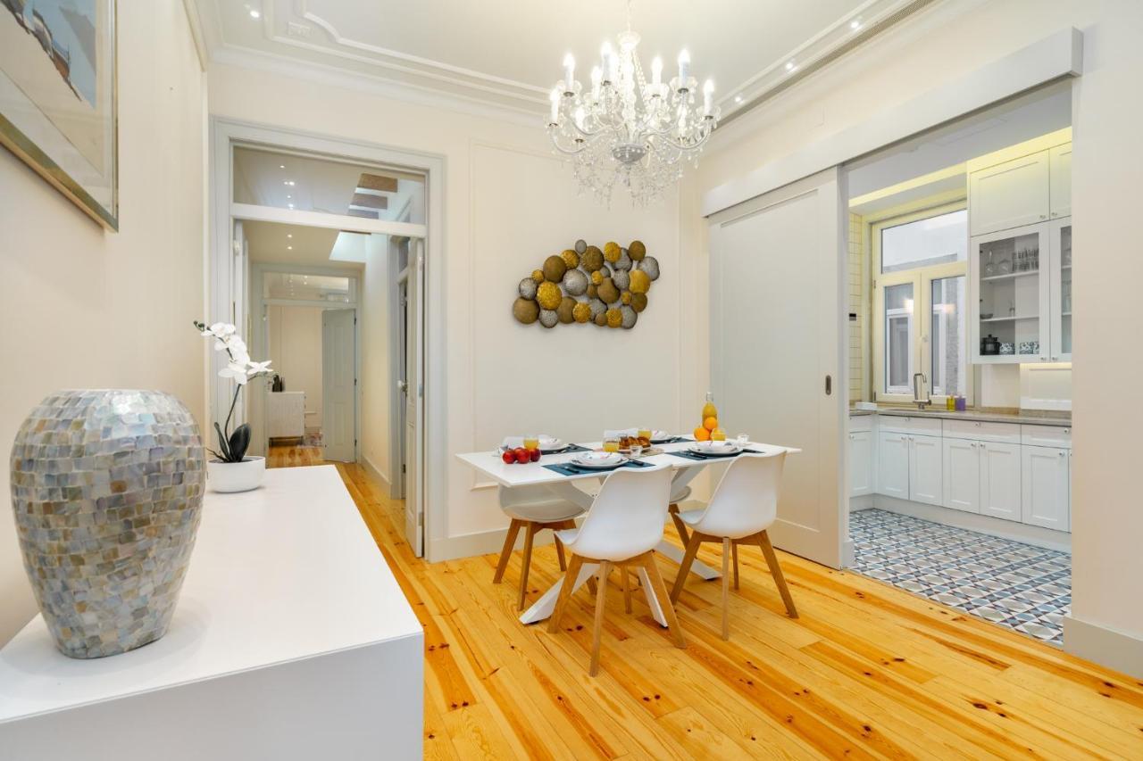 Whome Luxury Stay In Prime Location W/ Ac, Lift & Private Patio Lisboa Ngoại thất bức ảnh